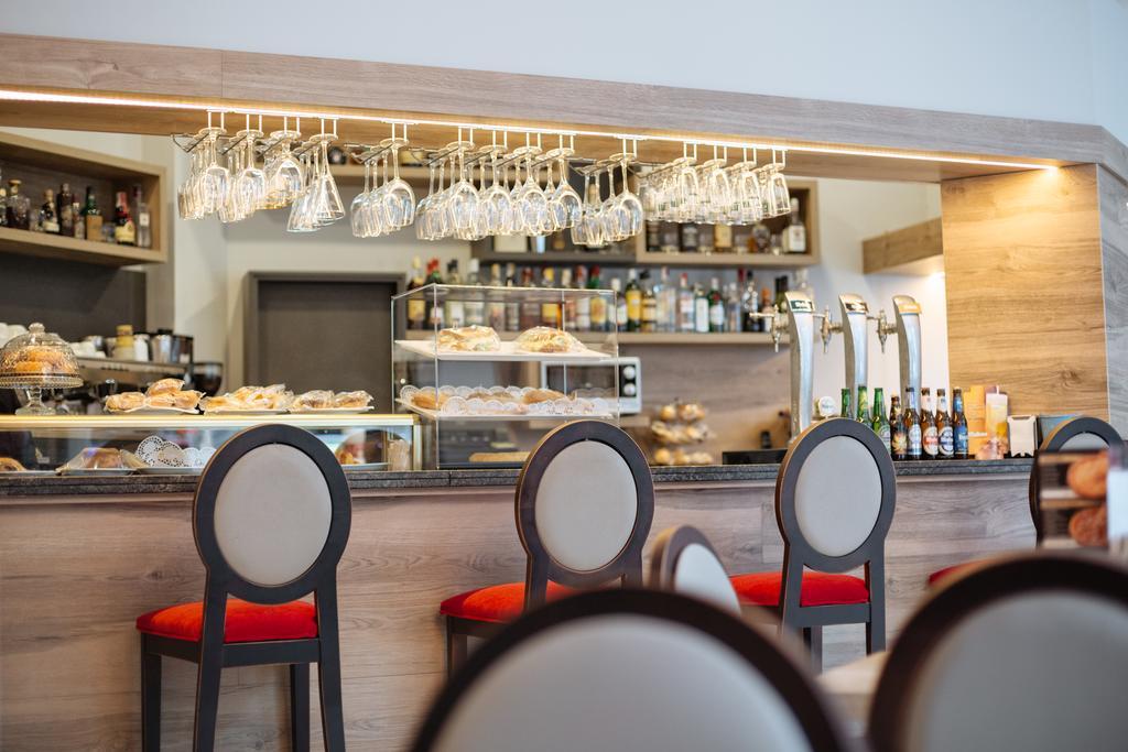 Hotel Don Manuel Gijon Luaran gambar